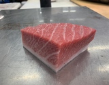 『天然生本まぐろ 大トロ』青森県三厩水揚げ 270g前後 ※冷蔵 米彦