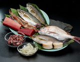 『豊洲割烹便・鮮魚ボックス 極上セット』 3〜4人前（5〜6品） ※冷蔵 高邦