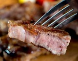 イベリコ豚ベジョータ『端肉ミックス（骨つきロース・肩ロース）』1パック　540g  スペイン産 ※冷凍